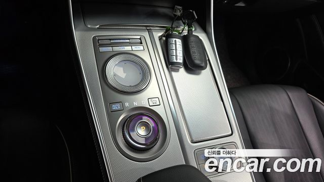 Genesis GV80 2020 — photo 9