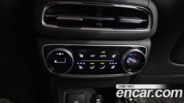 Genesis GV80 2020 — photo 19