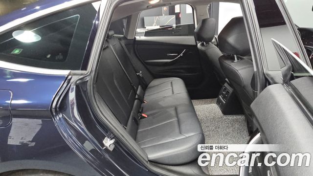 BMW Gran Turismo 2020 — photo 12