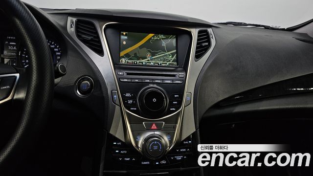 Hyundai Grandeur 2012 — photo 16