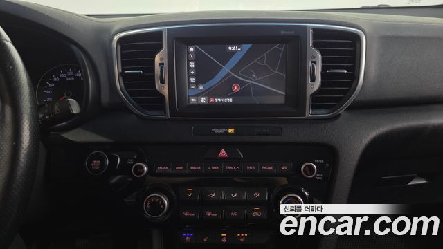 Kia Sportage 2016 — photo 14