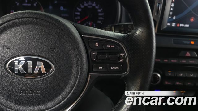 Kia Sportage 2016 — photo 18