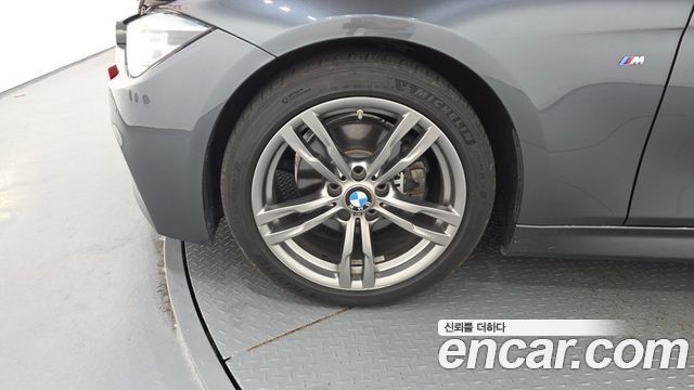 BMW 3-Series 2017 — photo 5