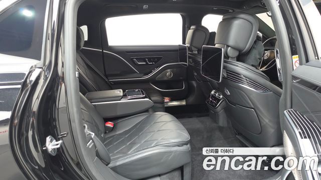 Mercedes-Benz S-Class 2021 — photo 12