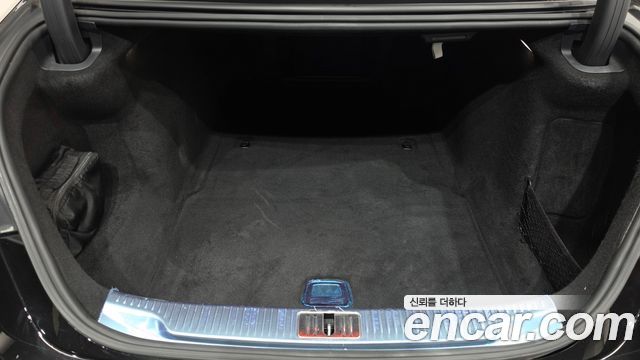 Mercedes-Benz S-Class 2021 — photo 20