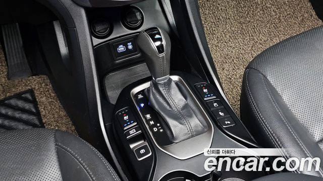 Hyundai Maxcruz 2016 — photo 9