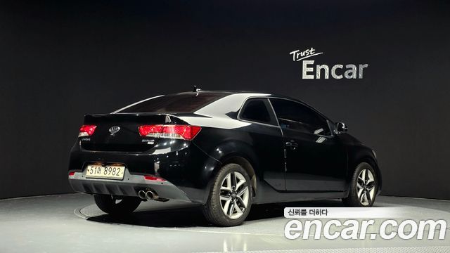 Kia Porte 2012 — photo 2