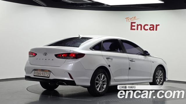 Hyundai Sonata 2018 — photo 2