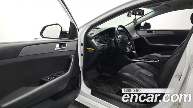 Hyundai Sonata 2018 — photo 10