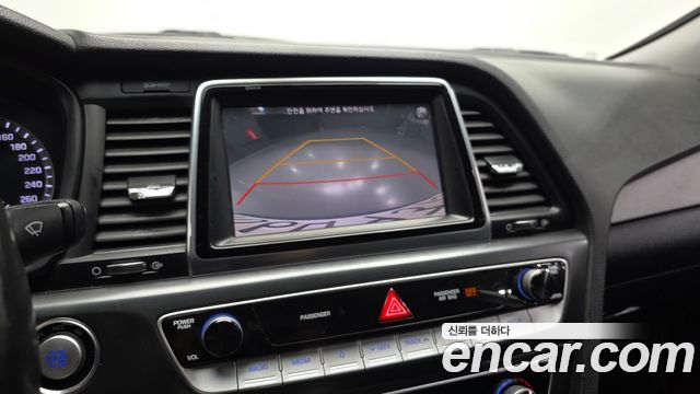 Hyundai Sonata 2018 — photo 15