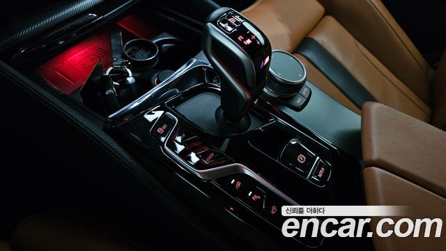 BMW M5 2021 — photo 12