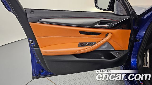 BMW M5 2021 — photo 14