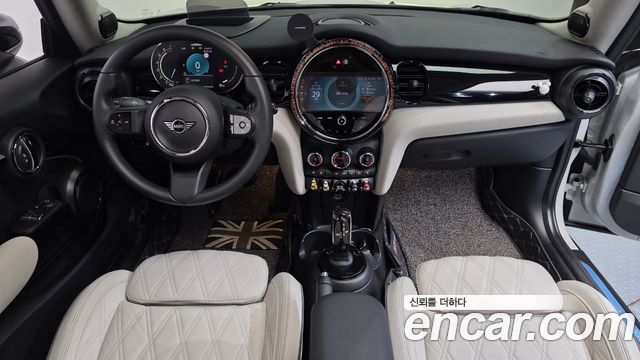 Mini Cooper 2023 — photo 10
