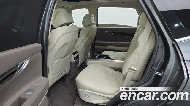 Genesis GV80 2022 — photo 11