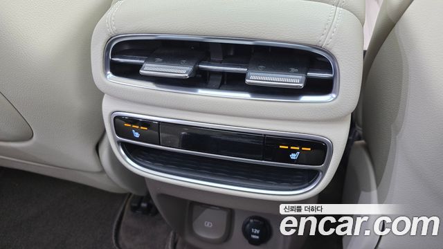 Genesis GV80 2022 — photo 19