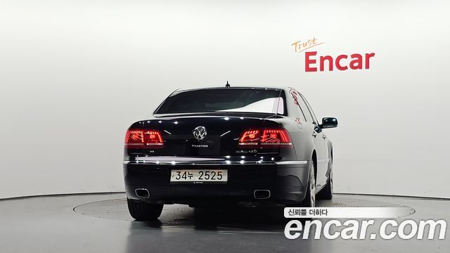 Volkswagen Phaeton 2011 — photo 4