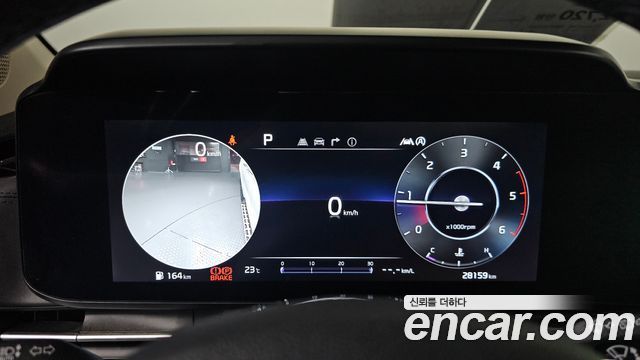 Kia Canival 2023 — photo 11