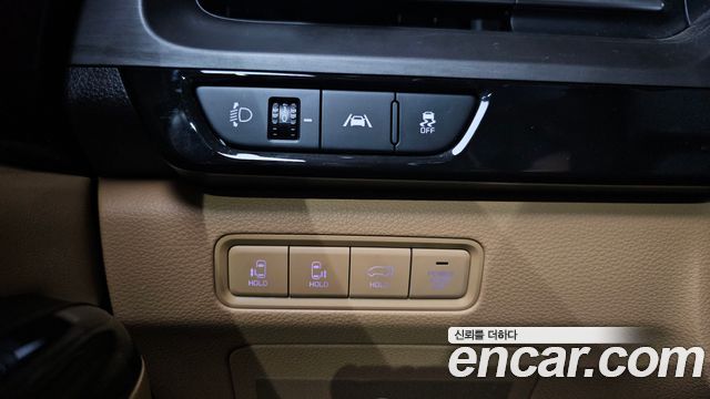Kia Canival 2023 — photo 27