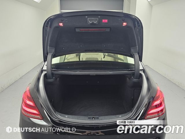 Mercedes-Benz S-Class 2018 — photo 19