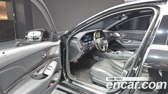 Mercedes-Benz S-Class 2020 — photo 10