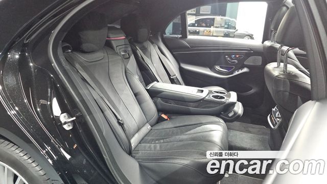 Mercedes-Benz S-Class 2020 — photo 11