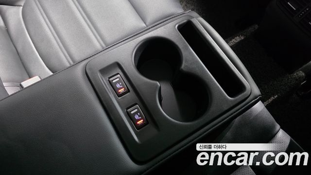 Renault Korea SM6 2022 — photo 23