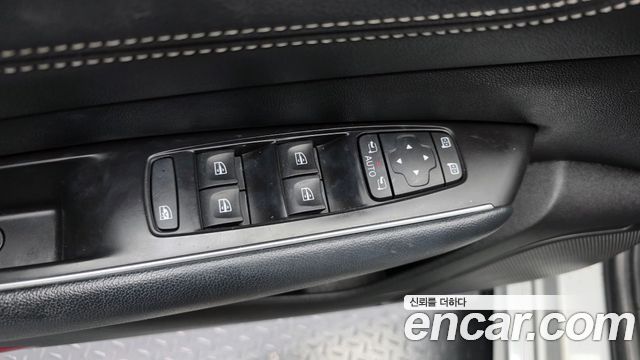 Renault Korea SM6 2022 — photo 28