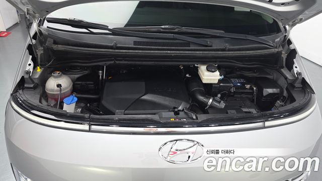 Hyundai Staria 2022 — photo 6
