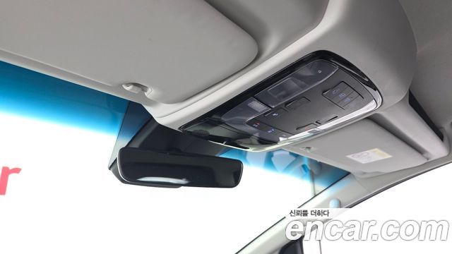 Hyundai Staria 2022 — photo 24