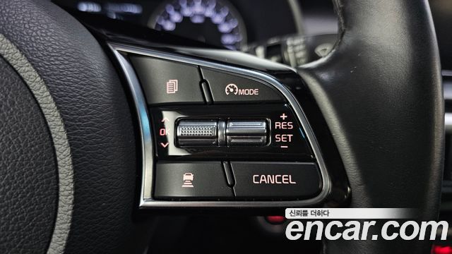 Kia K3 2019 — photo 25