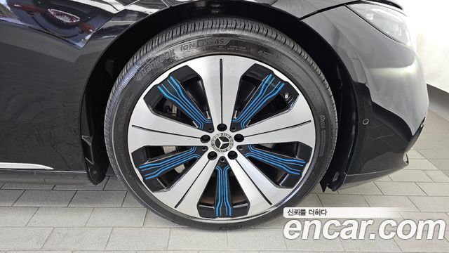 Mercedes-Benz EQS 2023 — photo 7