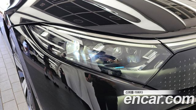 Mercedes-Benz EQS 2023 — photo 8