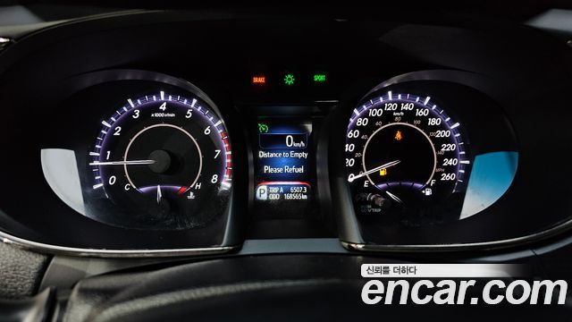 Toyota Avalon 2017 — photo 8