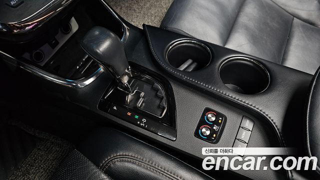 Toyota Avalon 2017 — photo 9