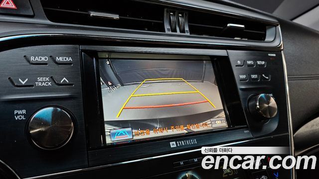 Toyota Avalon 2017 — photo 15