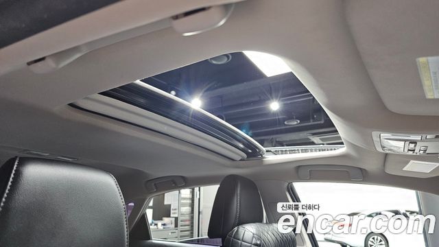Toyota Avalon 2017 — photo 18