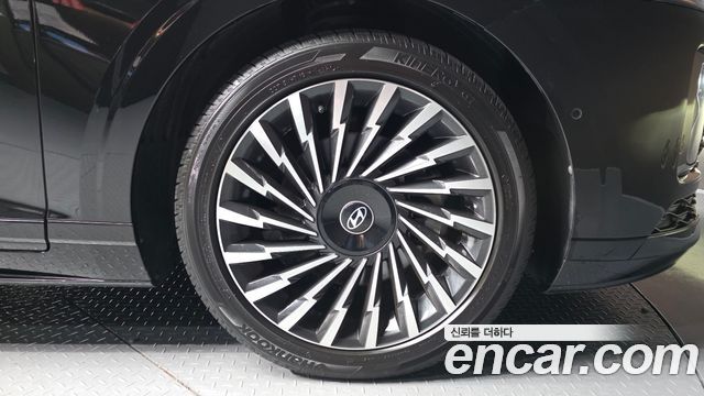 Hyundai Grandeur 2023 — photo 7
