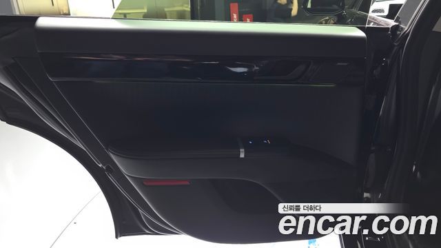 Hyundai Grandeur 2023 — photo 15