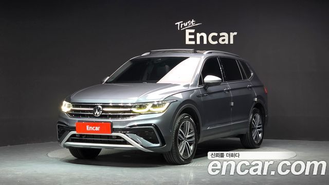 Volkswagen Tiguan 2022 — photo 1