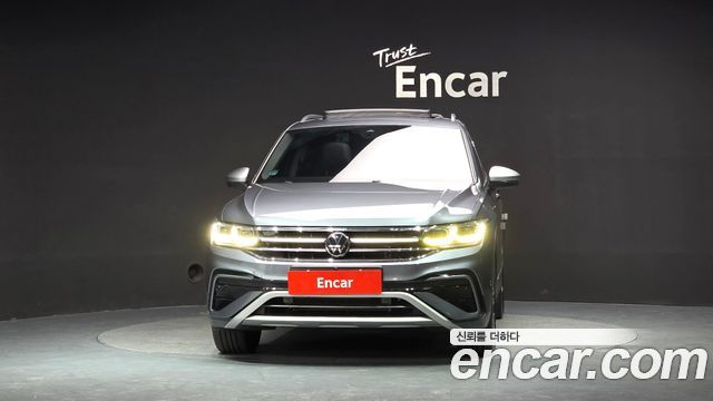 Volkswagen Tiguan 2022 — photo 3