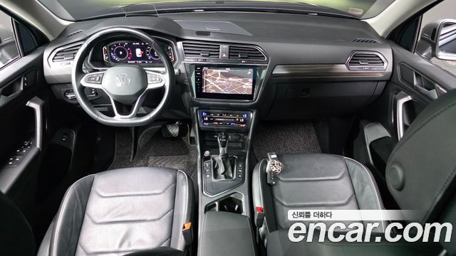 Volkswagen Tiguan 2022 — photo 10