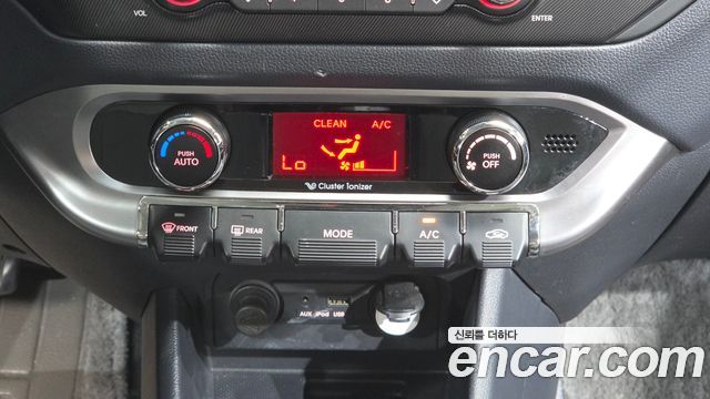 Kia pride 2012 — photo 17