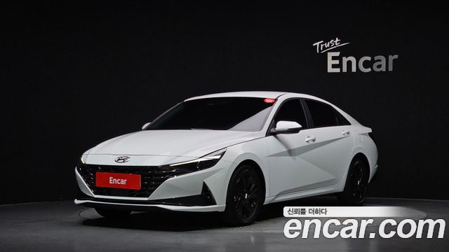 Hyundai AVANTE 2023 — photo 1