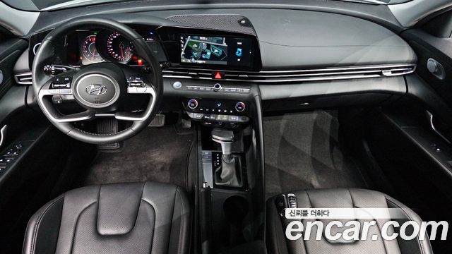Hyundai AVANTE 2023 — photo 10