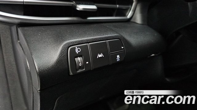 Hyundai AVANTE 2023 — photo 24