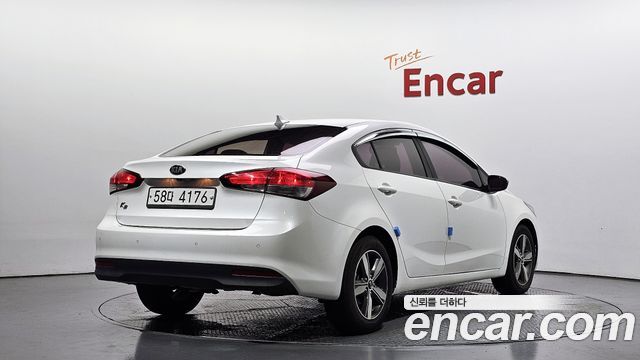 Kia K3 2018 — photo 2