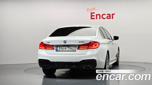 BMW 5-Series 2017 — photo 4