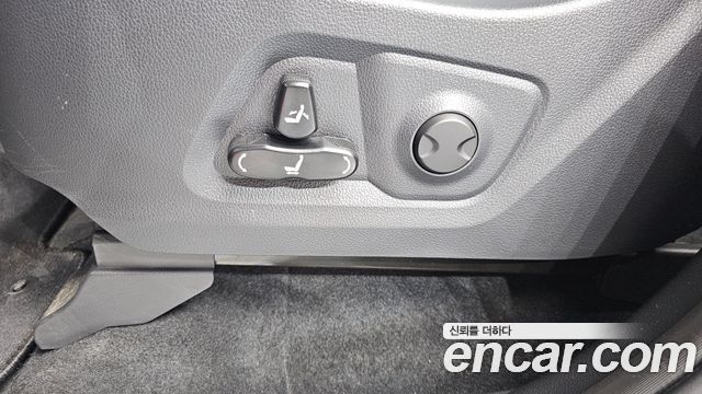 KG Mobility Rexton 2024 — photo 30