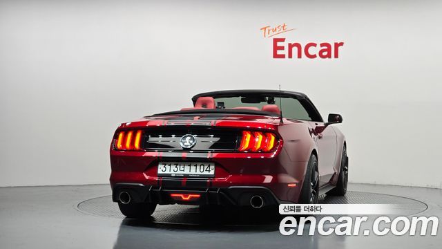 Ford Mustang 2018 — photo 4