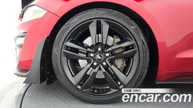 Ford Mustang 2018 — photo 5